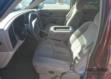 2005 Chevrolet Avalanche C1500 z USA, uszkodzony, nr VIN 3GNEC12Z95G140234